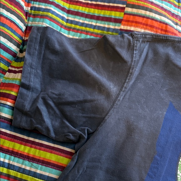 Nike Graphic Tee with Green/Blue Accents vintage graphic size medium loose fit - Picture 6 of 12